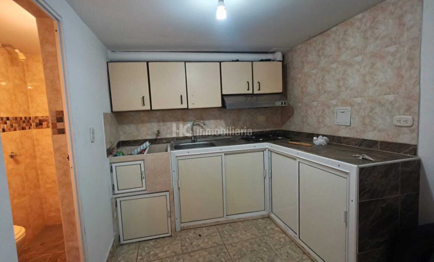 ANTONIA-SANTOS-CASA-COMERCIAL-4