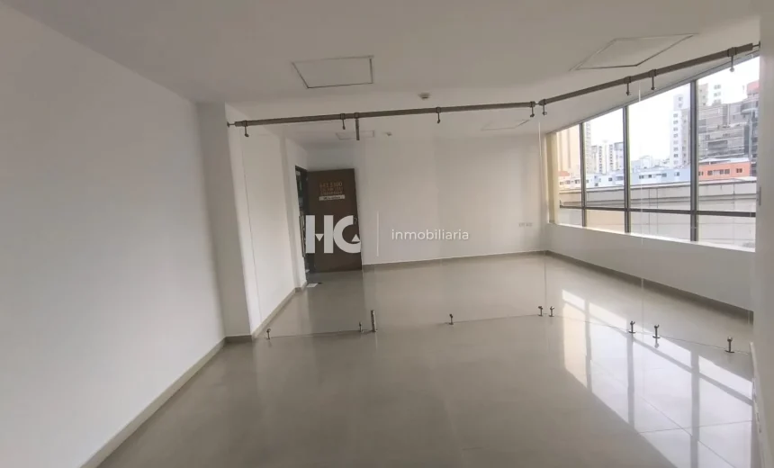 Oficina en renta en Mejoras Públicas, Bucaramanga – foto – HG Inmobiliaria